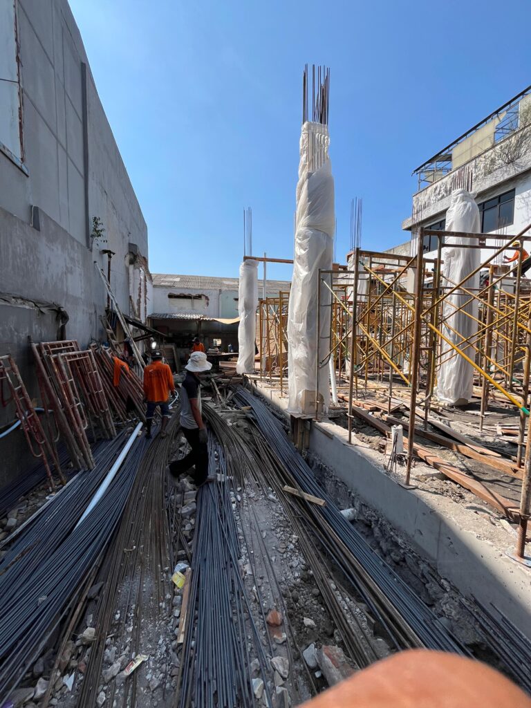 PROYEK PEMBANGUNAN GEDUNG KANTOR IMS PERAK SURABAYA TAHUN 2025